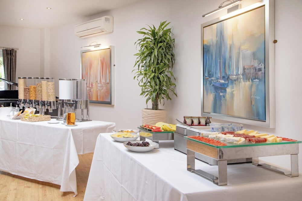 Belgrave Sands Hotel & Spa 29/47