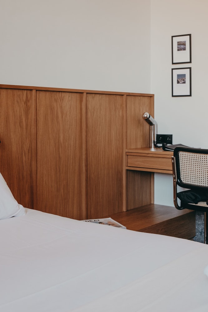 Hotel Moderne 3/50