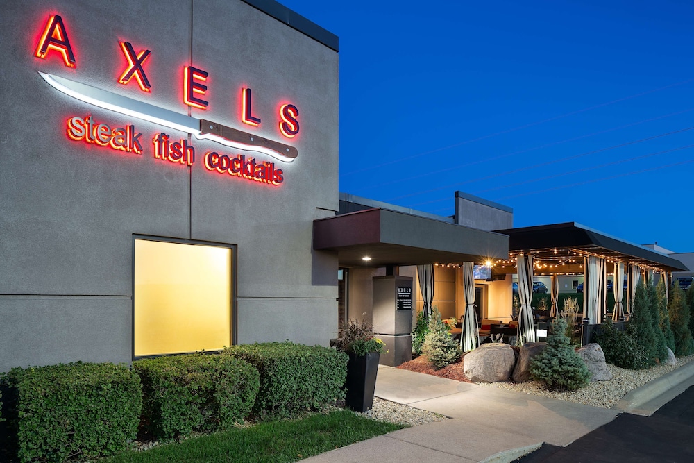 Doubletree By Hilton Roseville Minneapolis 3/40
