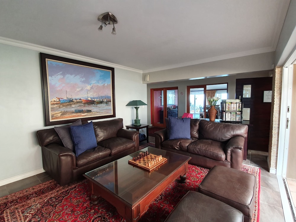 Brenton On Rocks Luxury Guest House 74/97