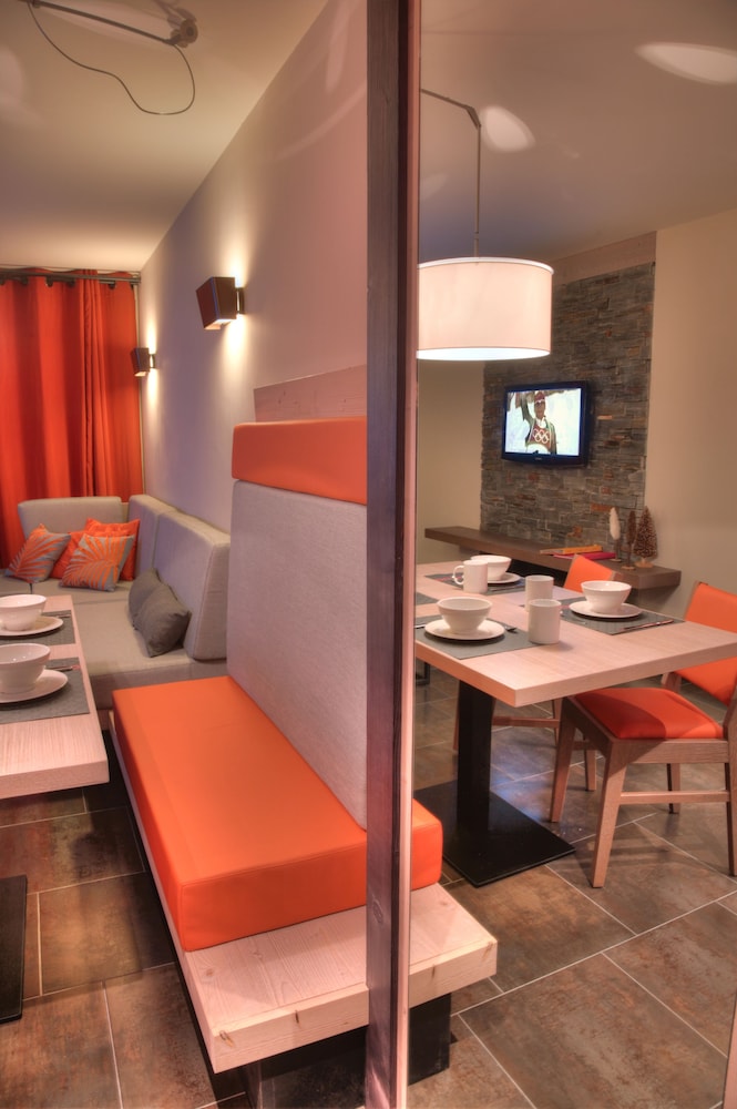 RESIDENCE MONTANA PLEIN SUD 39/54