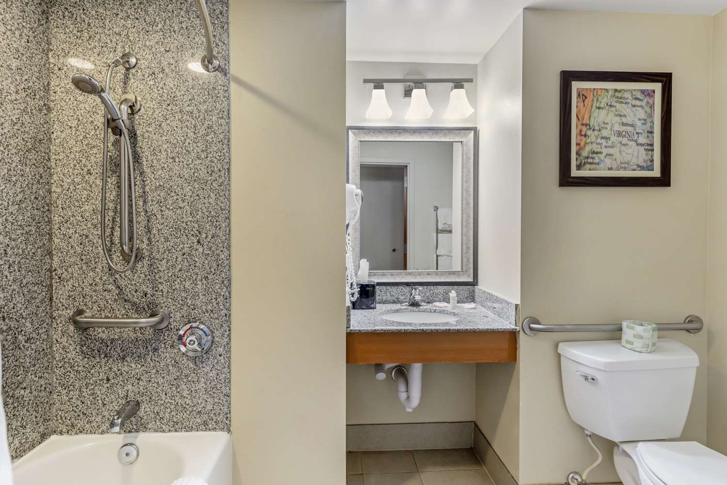 Suite, 2 Queen Beds, Accessible, Comfort Suites At Virginia Center Commons 3/3