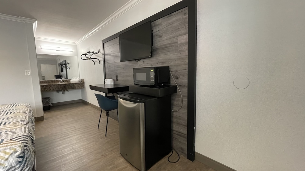 Motel6 Pico Rivera, CA - Los Angeles 46/60