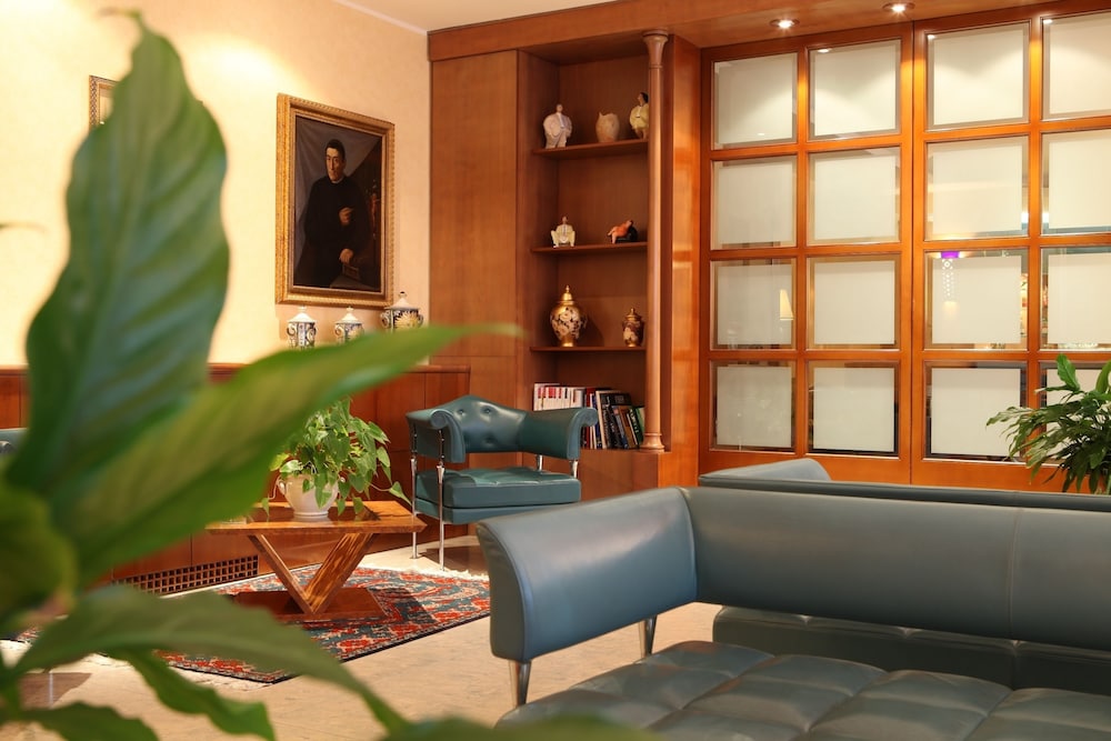 Hotel Del Campo 46/64