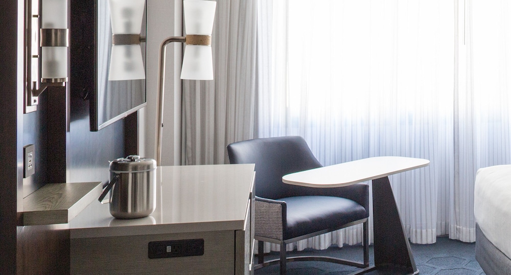 Hyatt At Fishermans Wharf 62/73