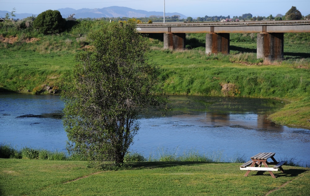 Blenheim TOP 10 Holiday Park 51/56