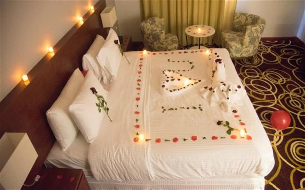 غرفة بسرير كينج، فندق كروان جدة(Carawan Hotel Jeddah) 3/6
