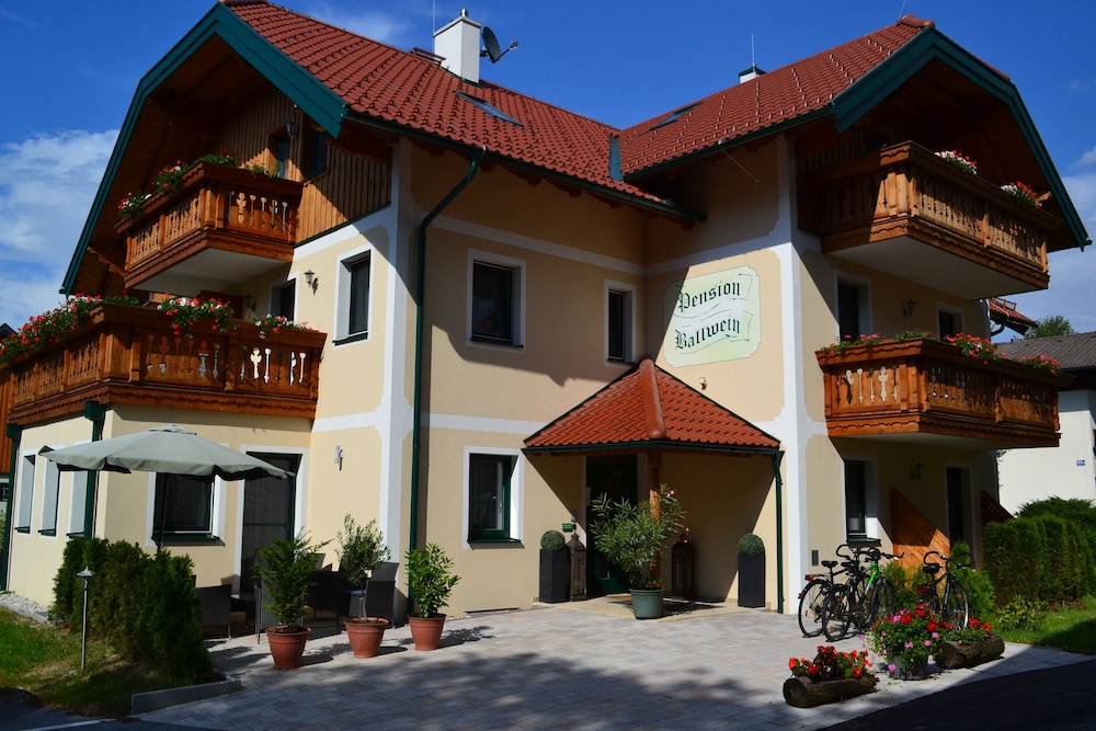 Pension Ballwein 2/50
