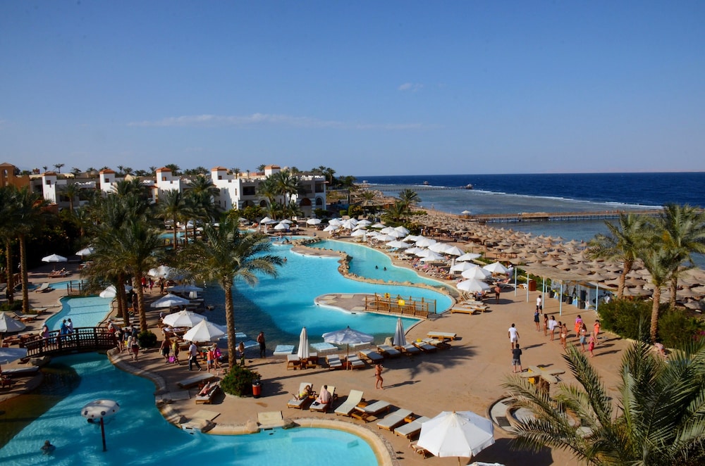 Rehana Royal Beach Resort and Spa 68/68