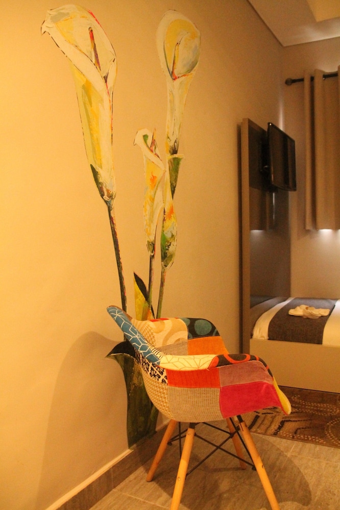 Urbano Hotel 41/50