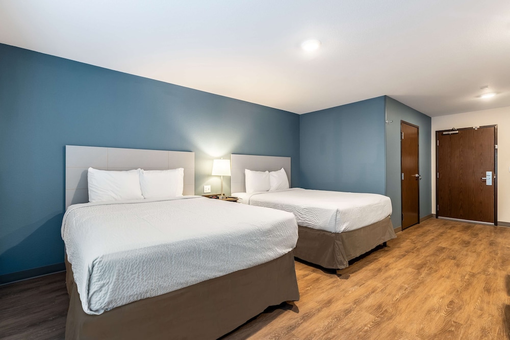 Woodspring Suites Riverside Norco 26/49
