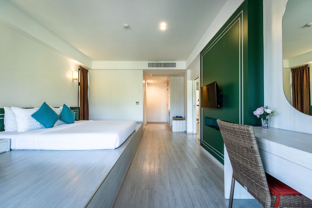 Bangsaen Heritage Hotel 17/50