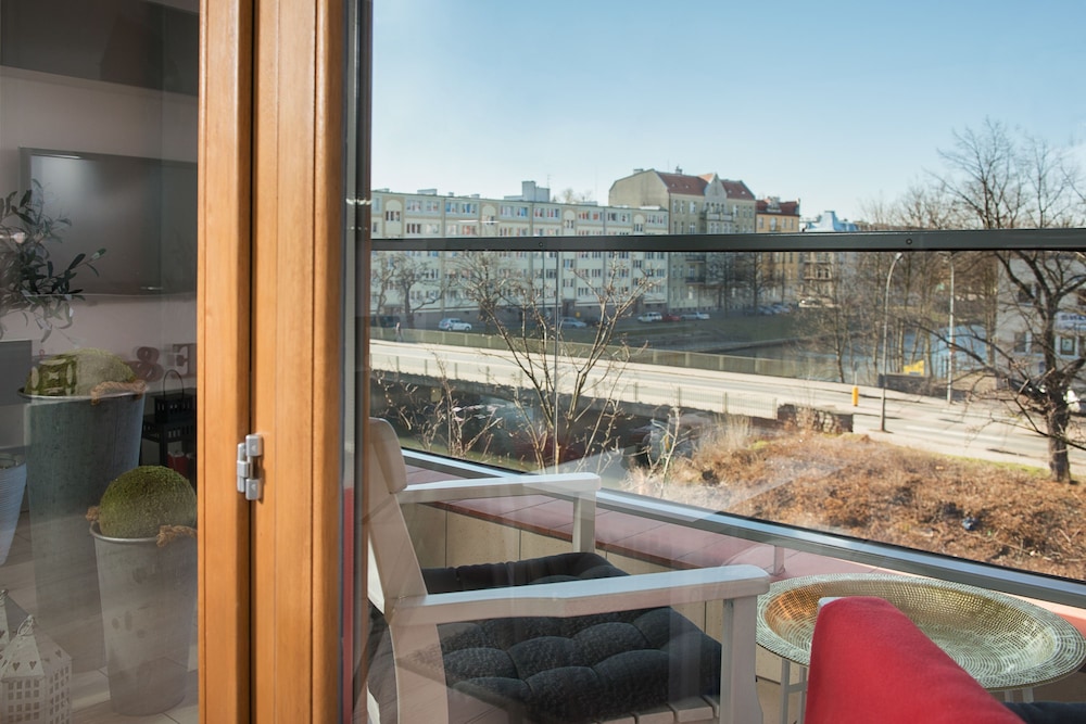 Apartinfo Island Apartments 49/50