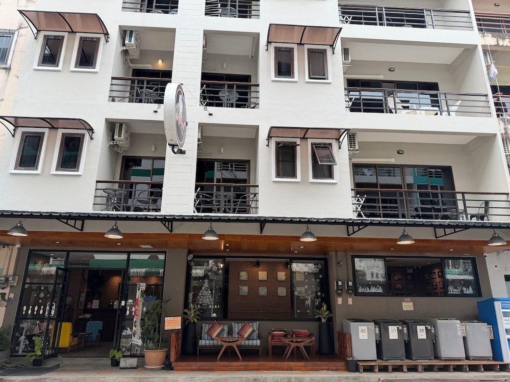 Dfeel Hostel 3/50