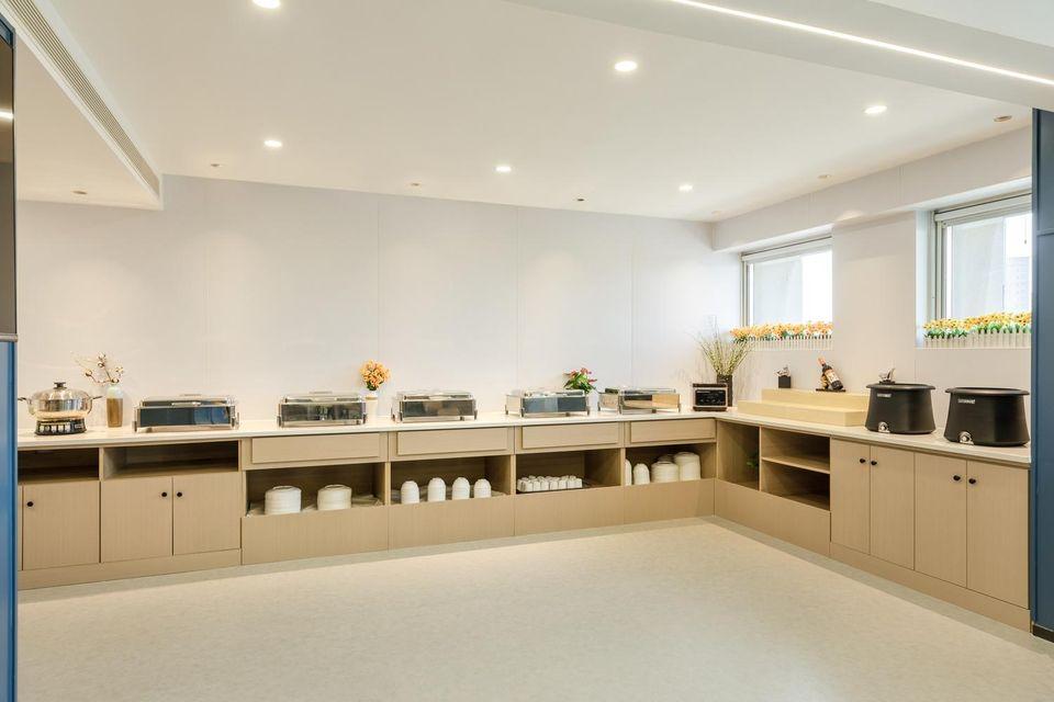 Ginza Hemei Hotel (Linyi Hedong Branch) 10/14