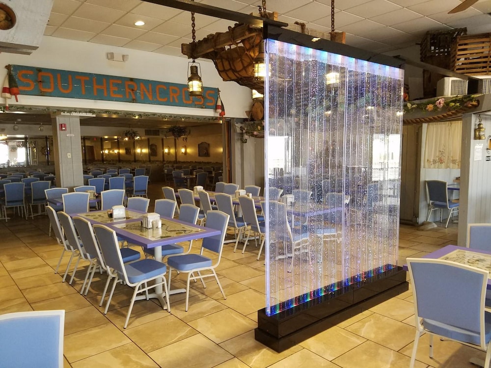 Beach Terrace Motor Inn 15/26