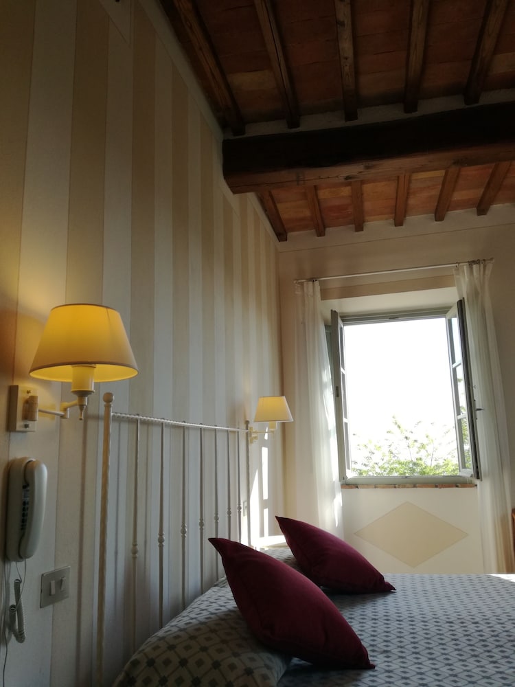 Villa Ducci 34/50