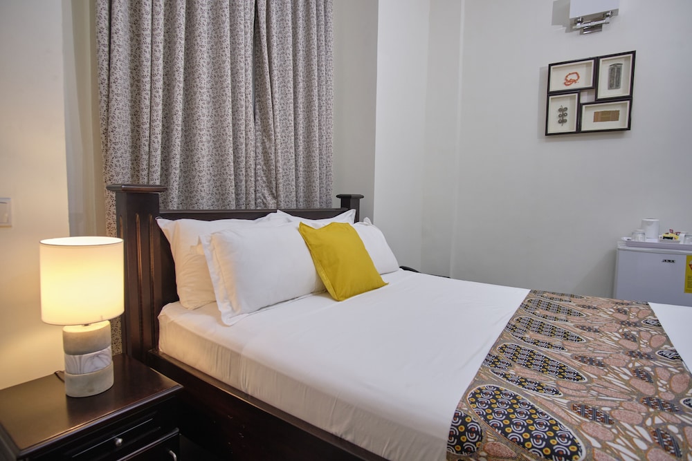 The Highbridge Guest Lodge 18/39