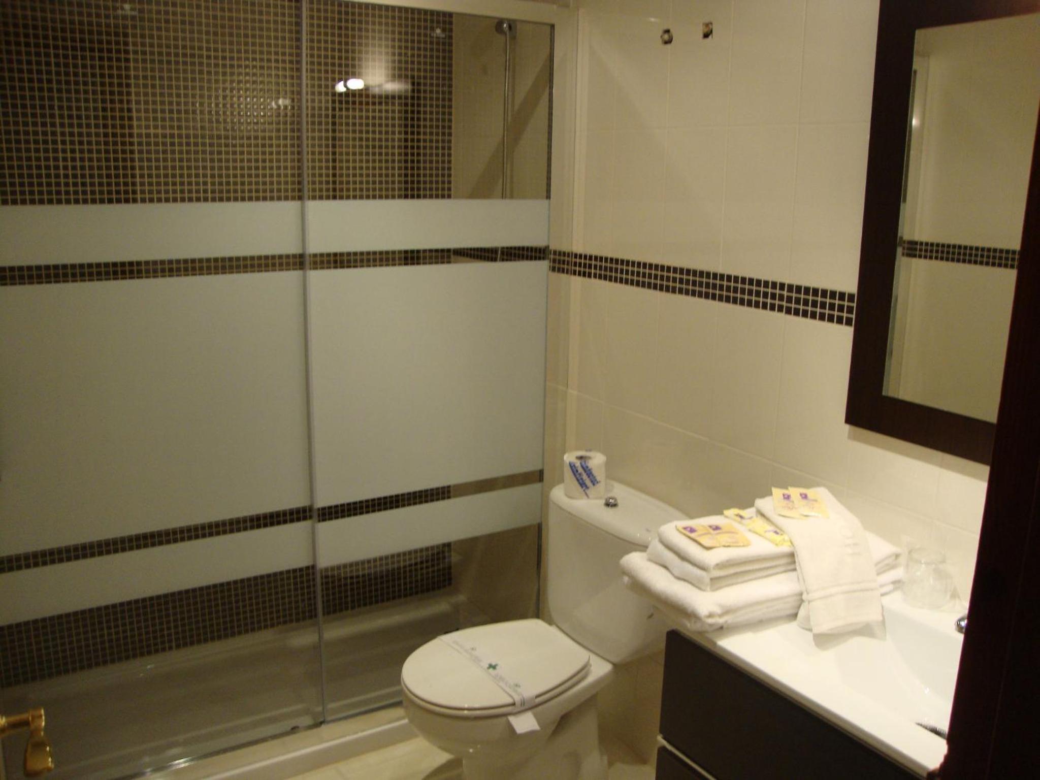 Hotel Lucero 40/42
