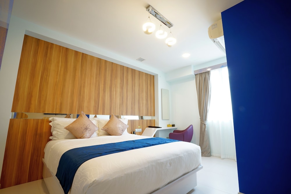 Five6 Hotel Splendour 33/75