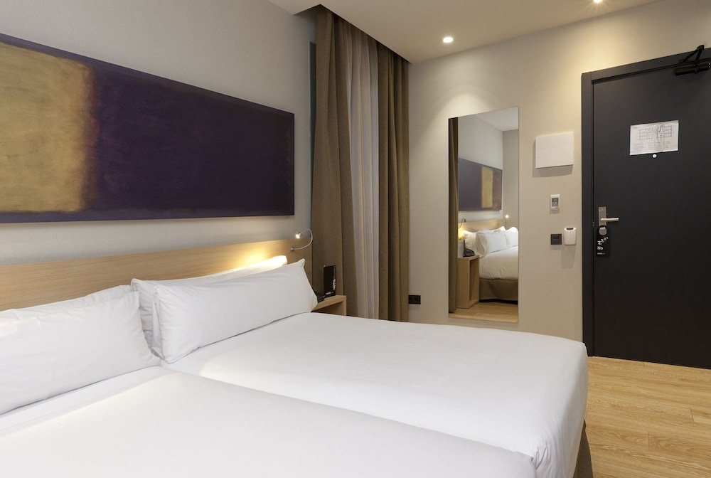 Hotel Ambit Barcelona 11/53