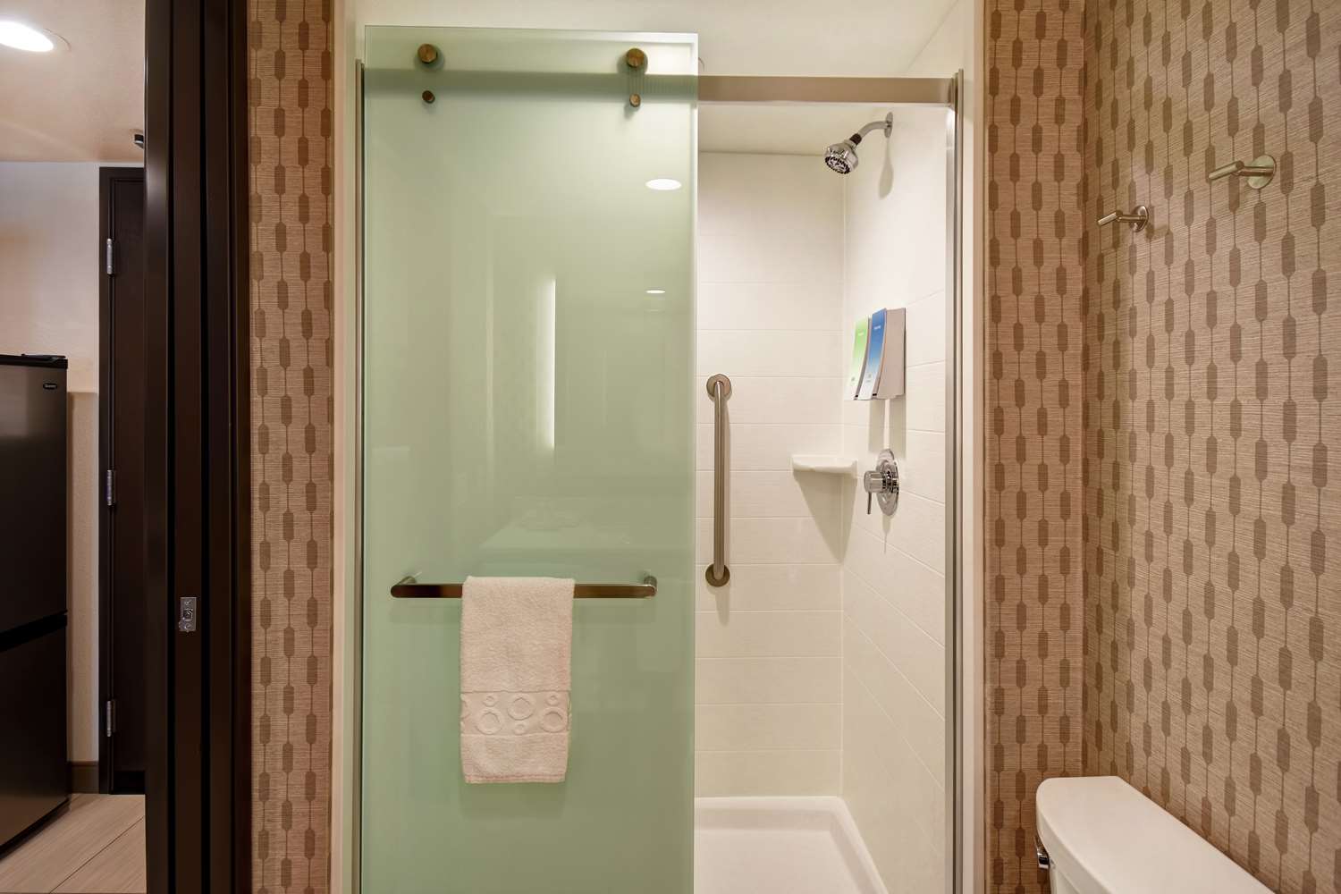 جناح استوديو بسرير كوين لذوي الإعاقة، Home2 Suites by Hilton Victorville, CA 3/9
