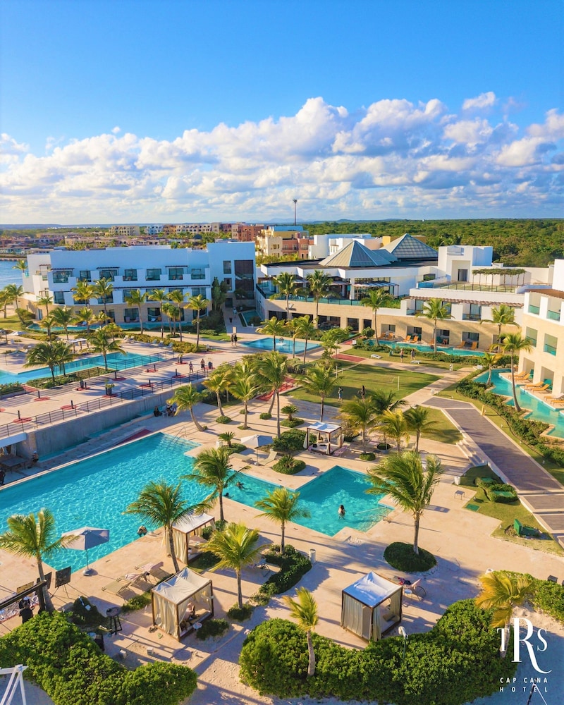 TRS Cap Cana Waterfront & Marina Hotel Adults Only All Inclusive Hotel 46/50