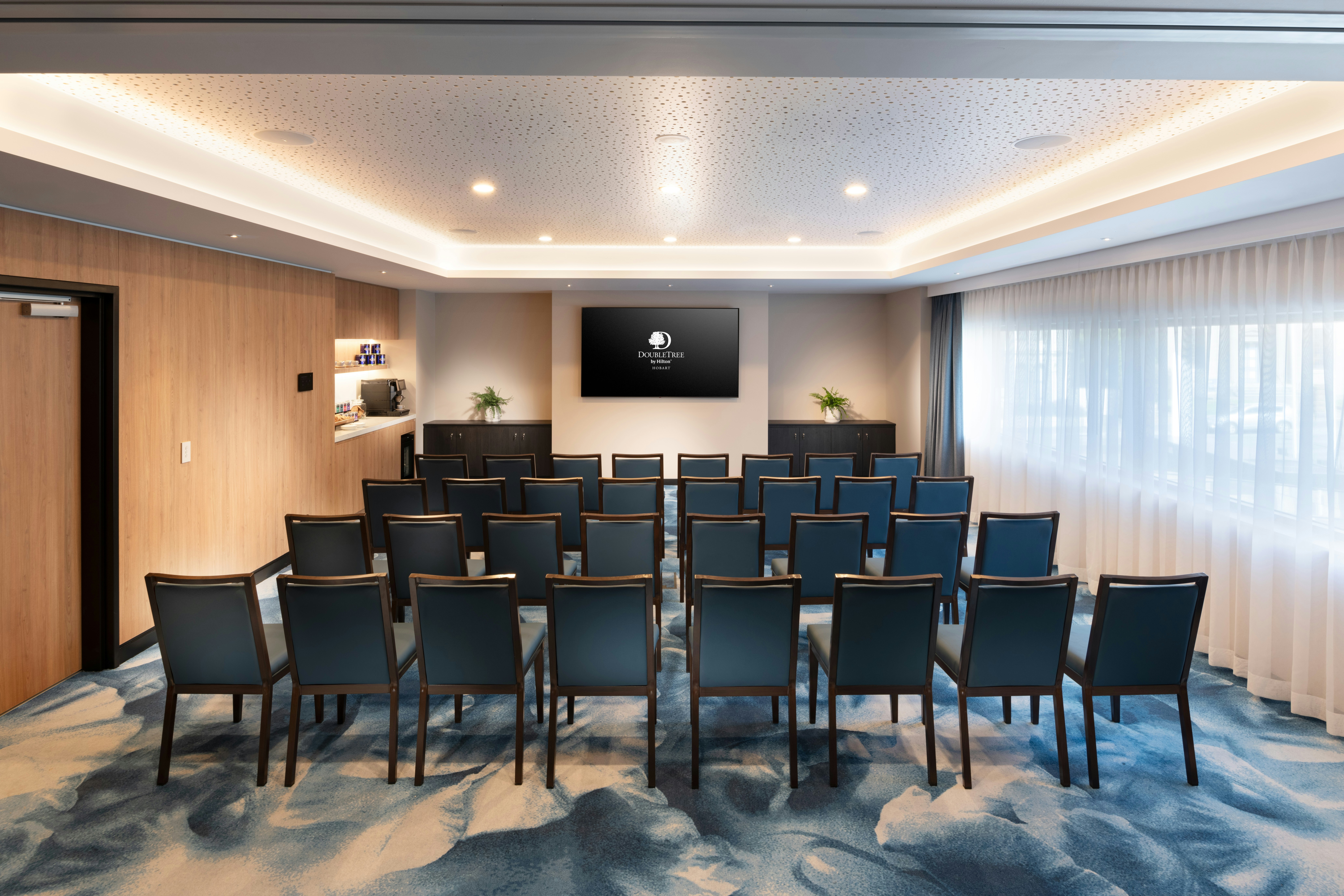 DoubleTree by Hilton Hobart 26/28