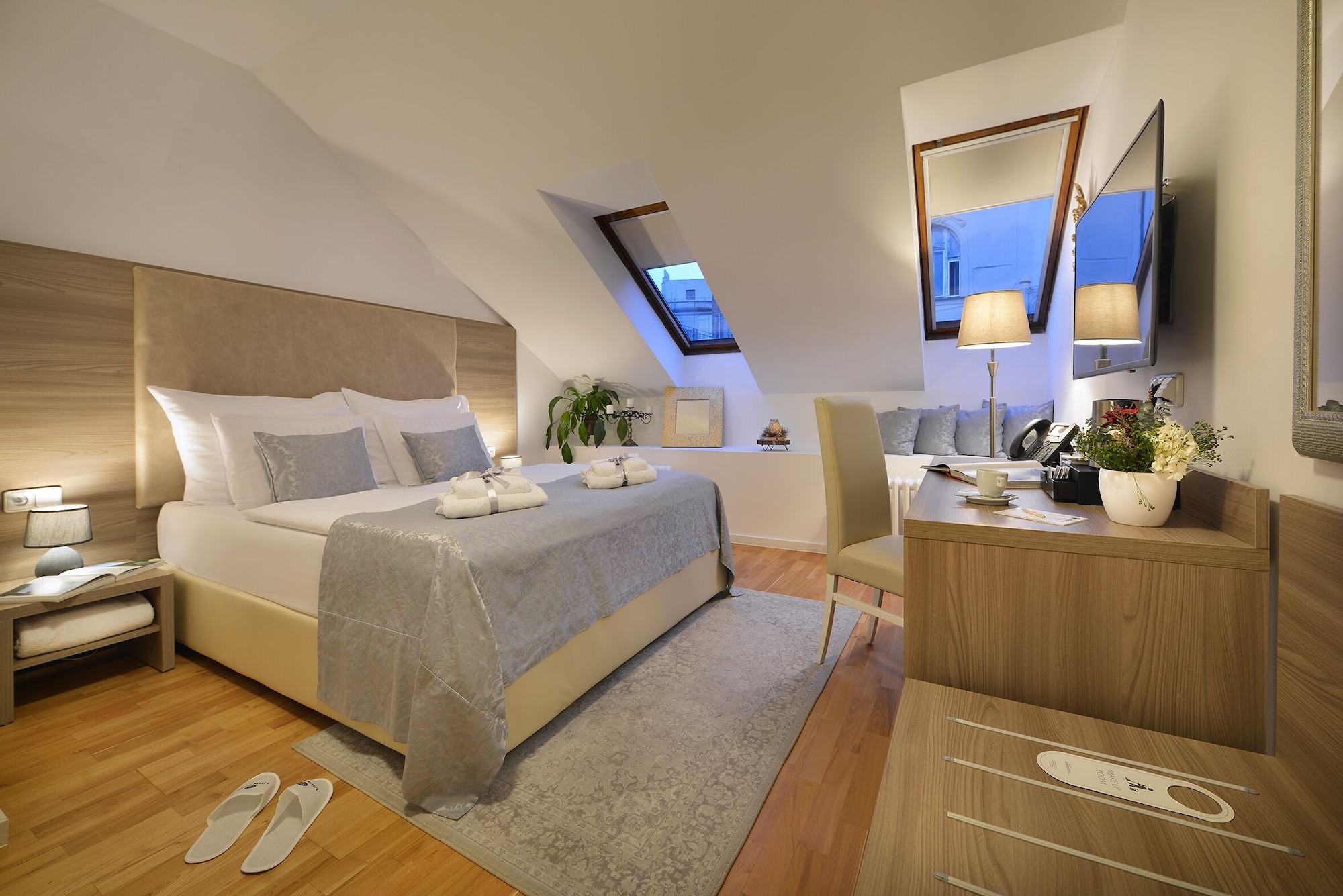 1 BEDROOM, COMFORT, TRIPLE