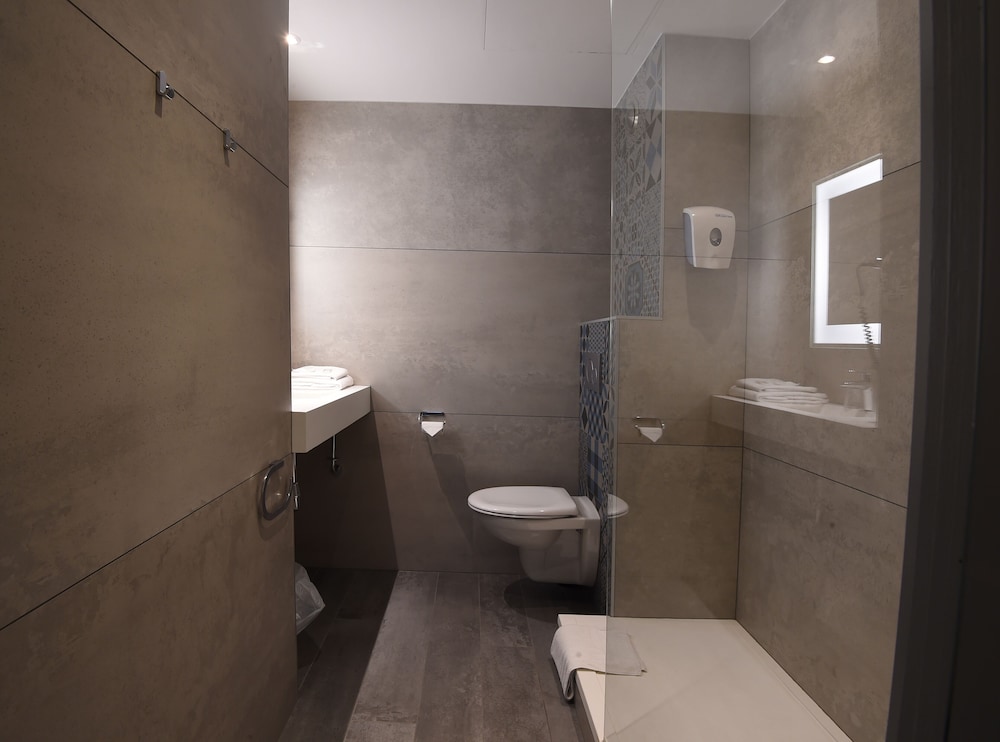 Ibis Styles La Louviere 73/73
