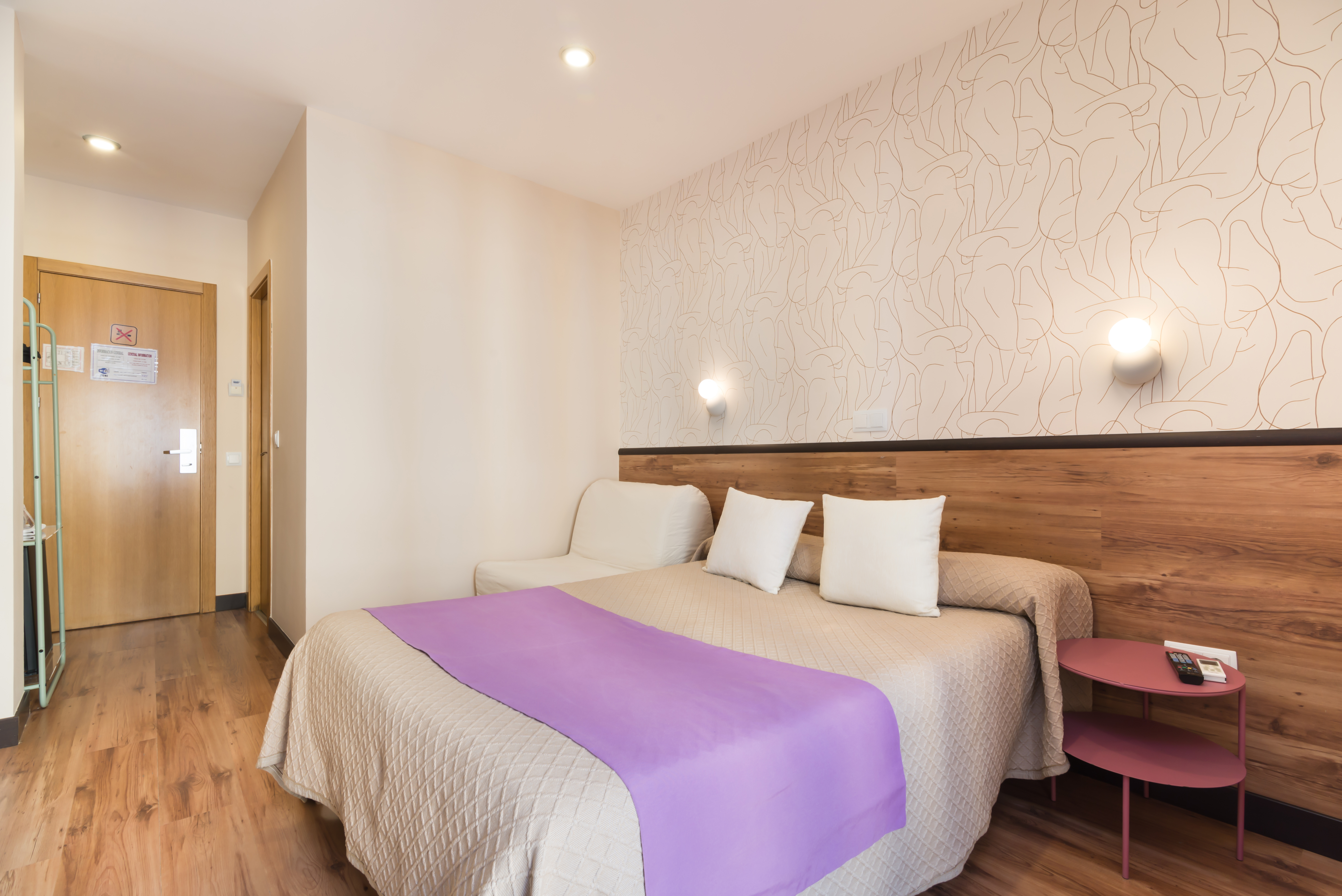 Hostal Art Madrid 27/50