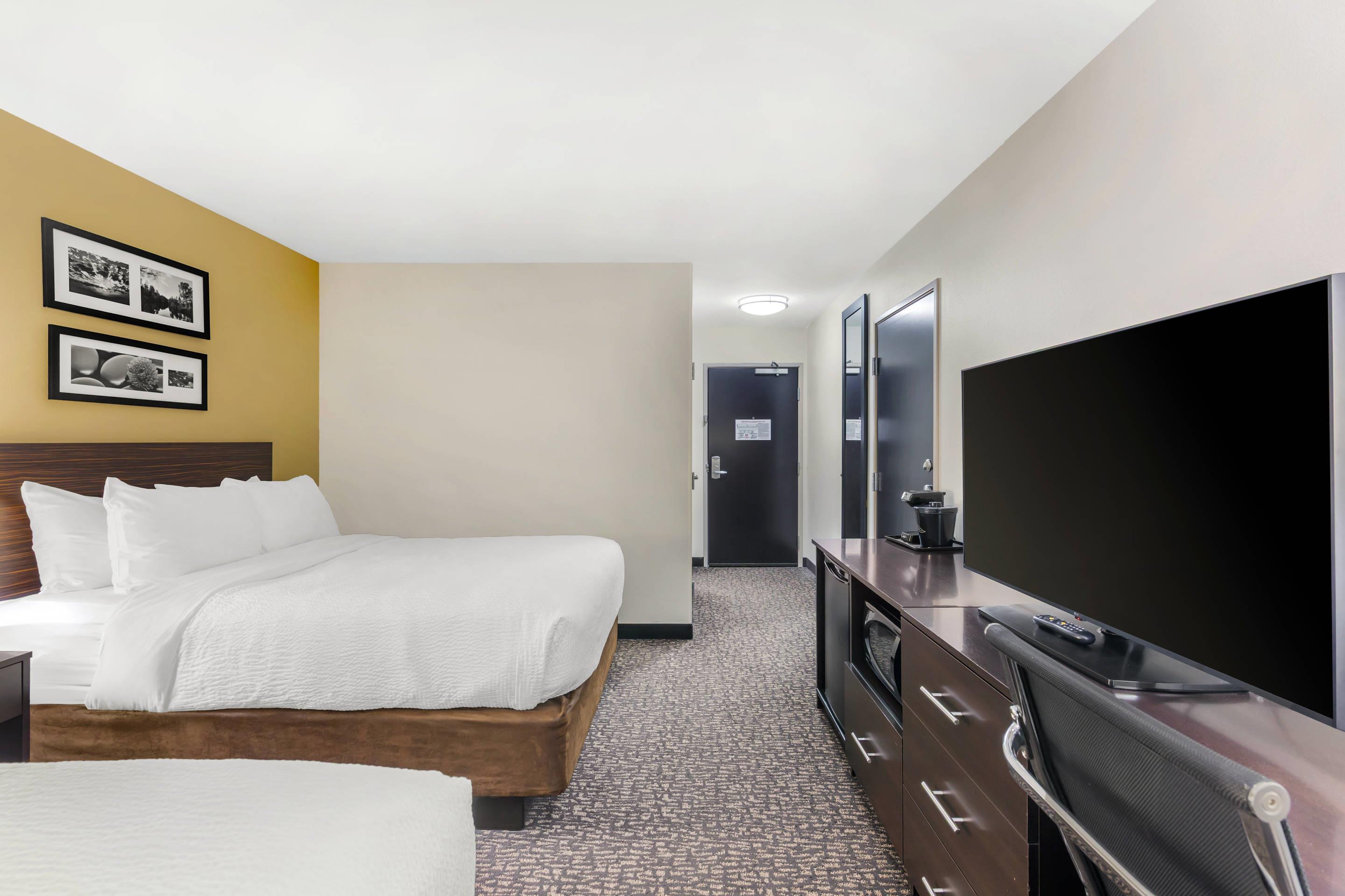 Upgrade, 2 Queen Beds