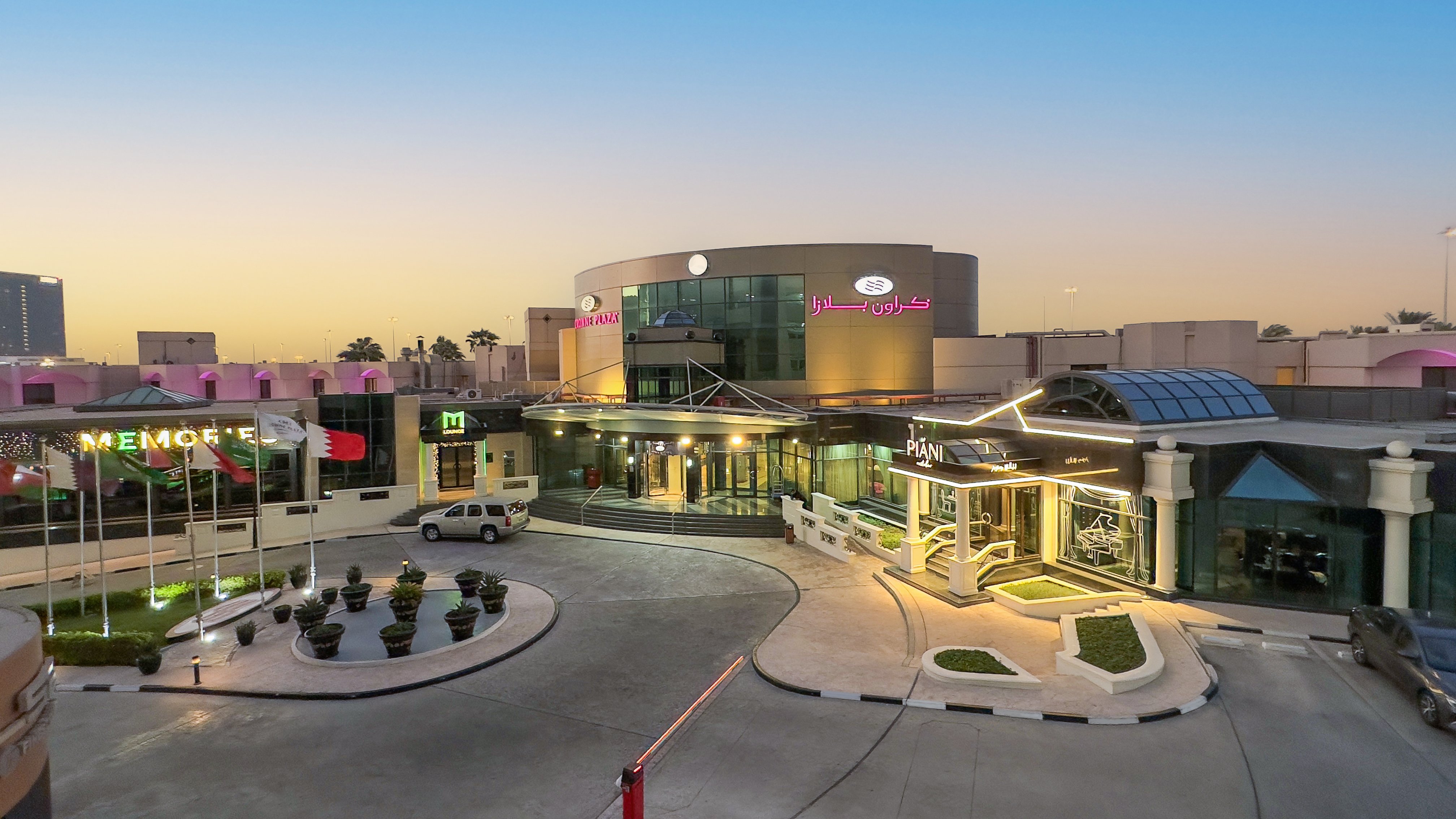 Crowne Plaza Bahrain 73/78