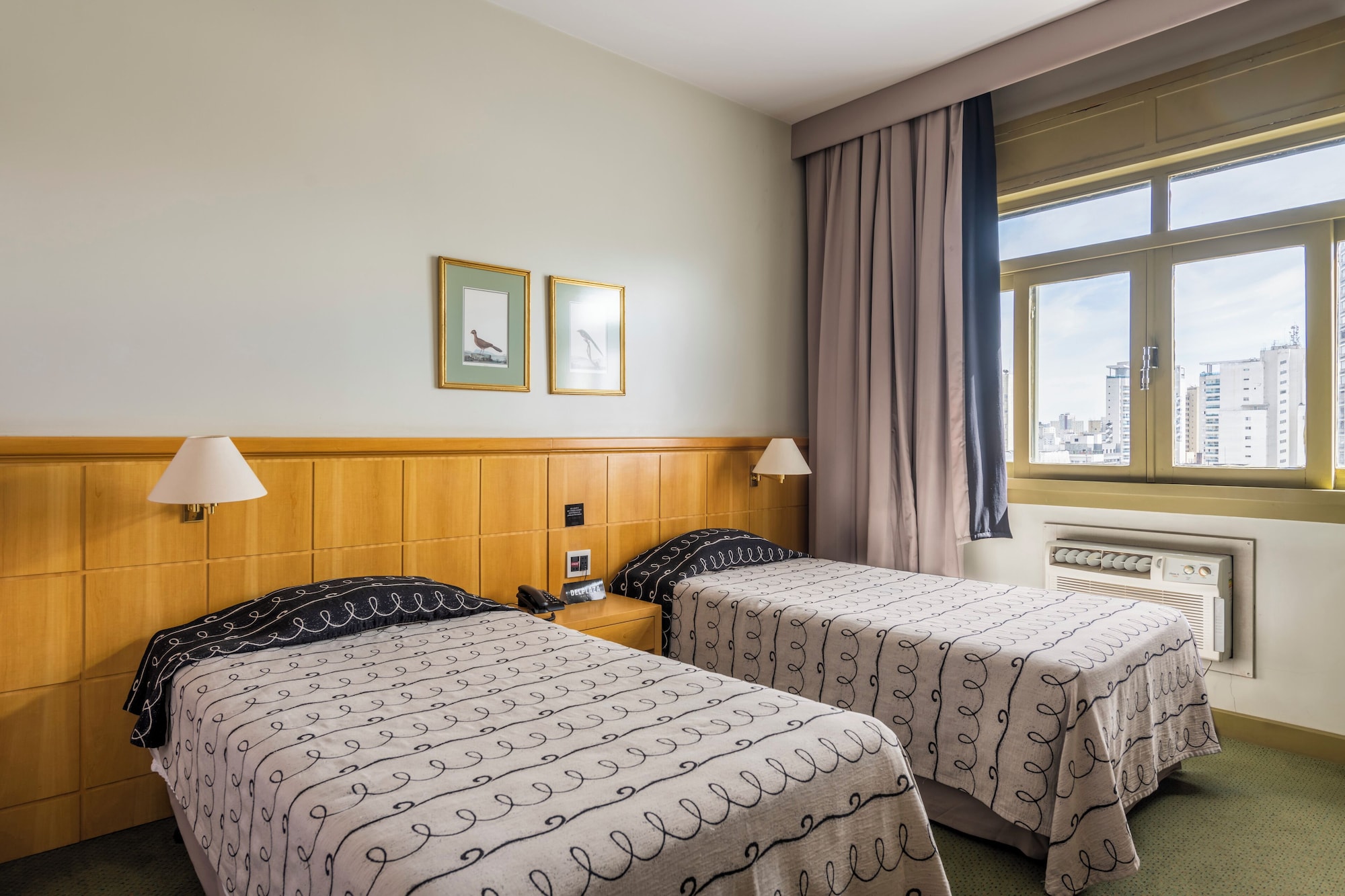 SUPERIOR, TWIN BEDS