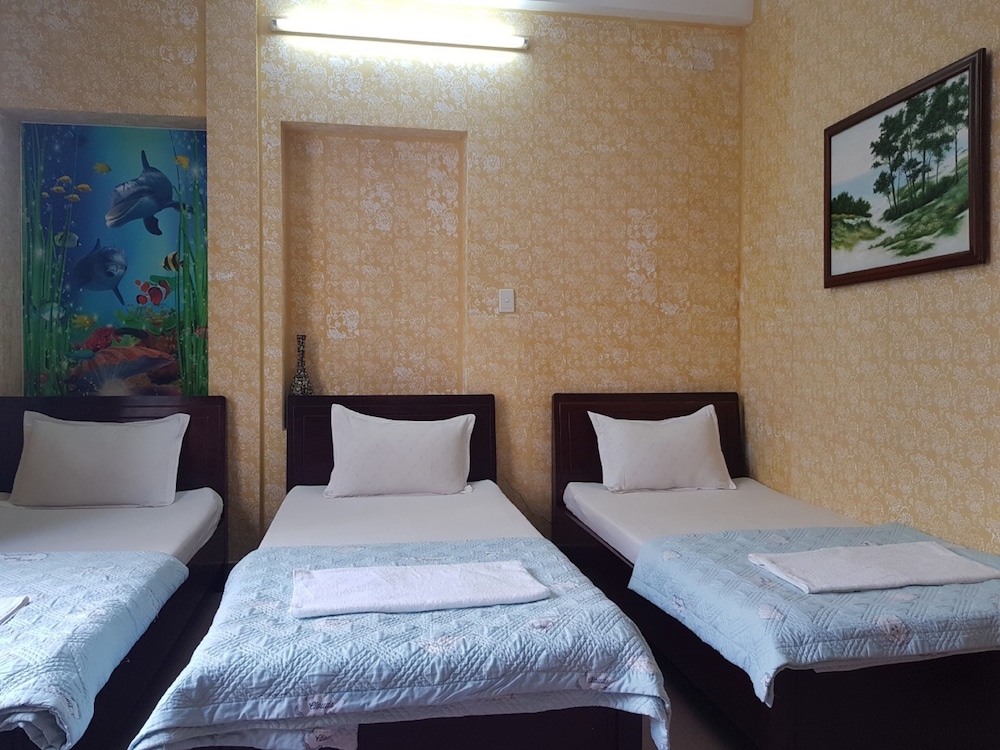 Hong Vinh Hotel 27/54