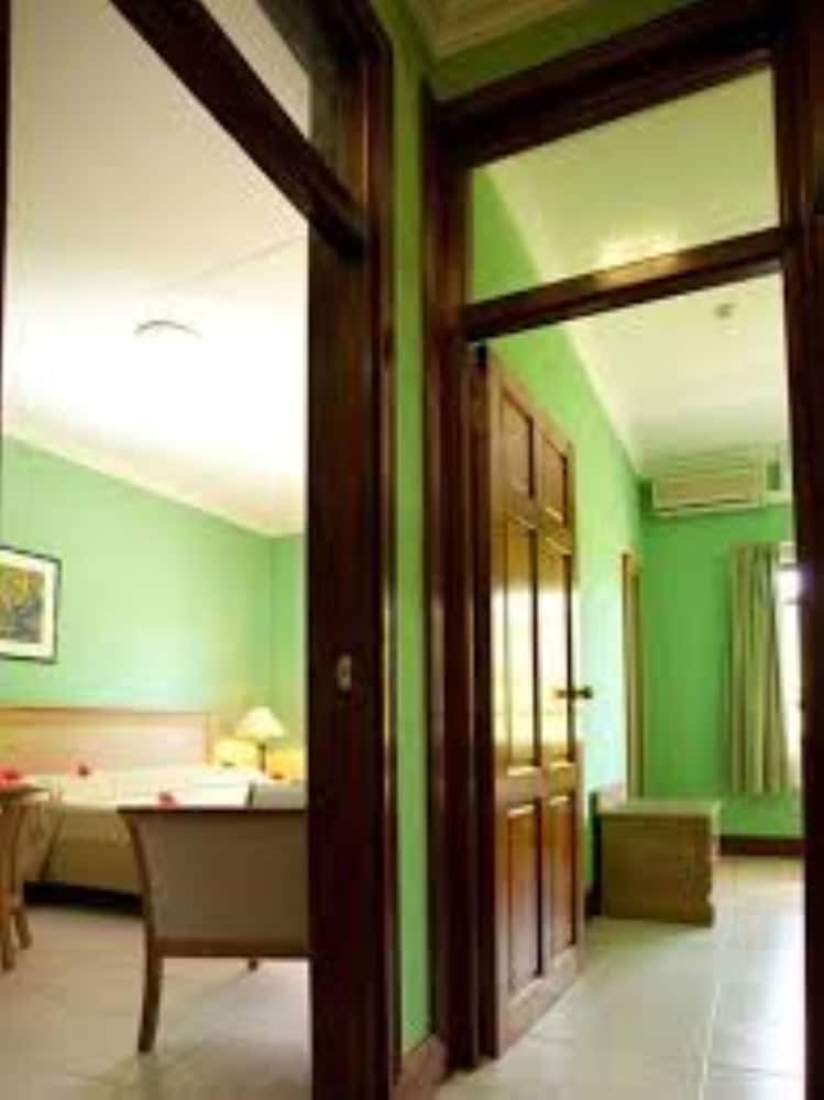 Gregoires Apartment 27/27
