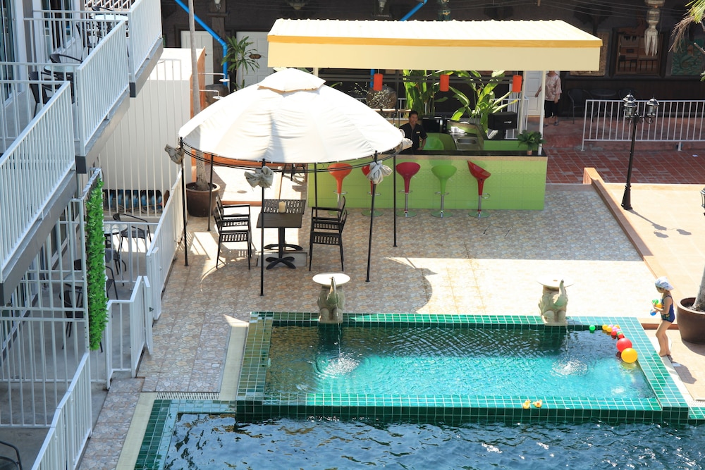 Anantra Pattaya Resort by CPG 25/44