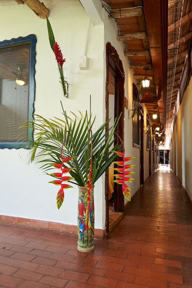 Hacienda Combia Ex Sercotel 9/50