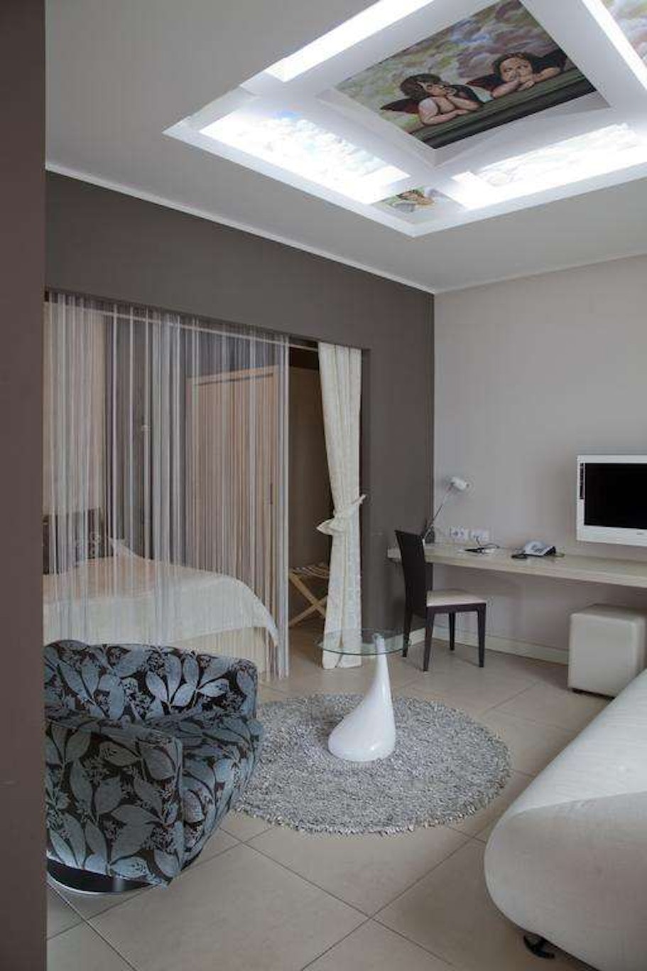 BOUTIQUE HOTEL ARTA 20/29