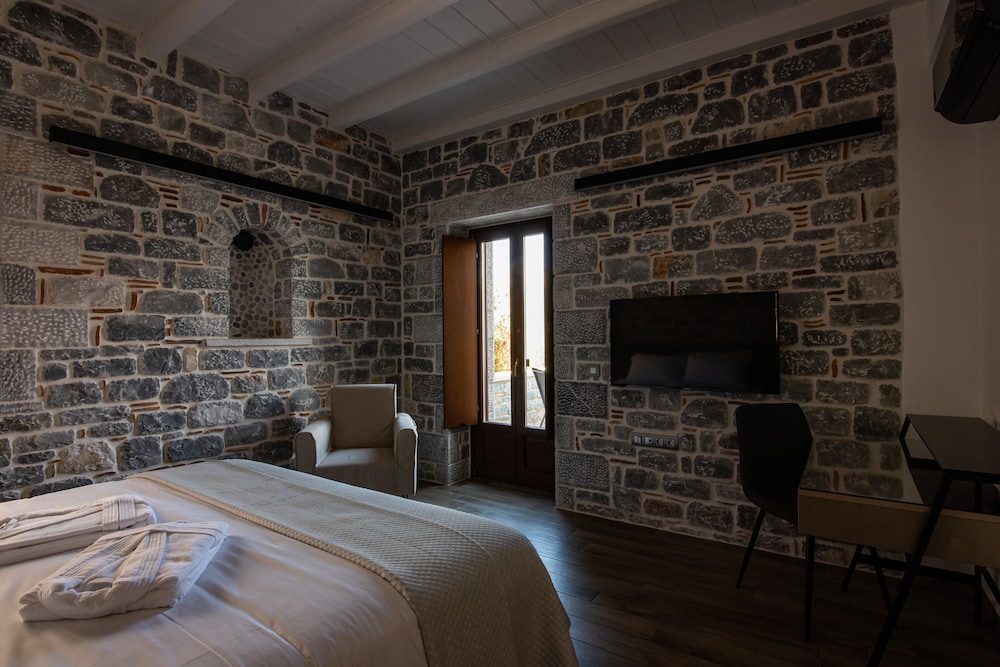 Manifest Boutique Hotel 7/50