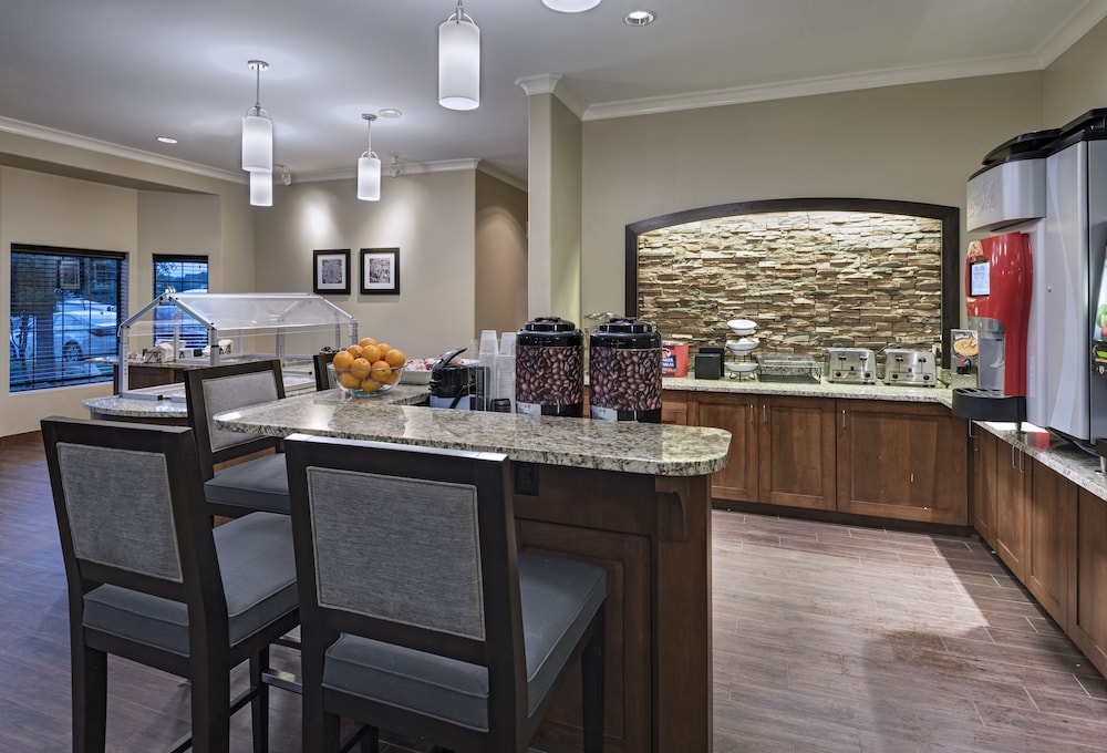 Staybridge Suites Austin Northwest 40/50
