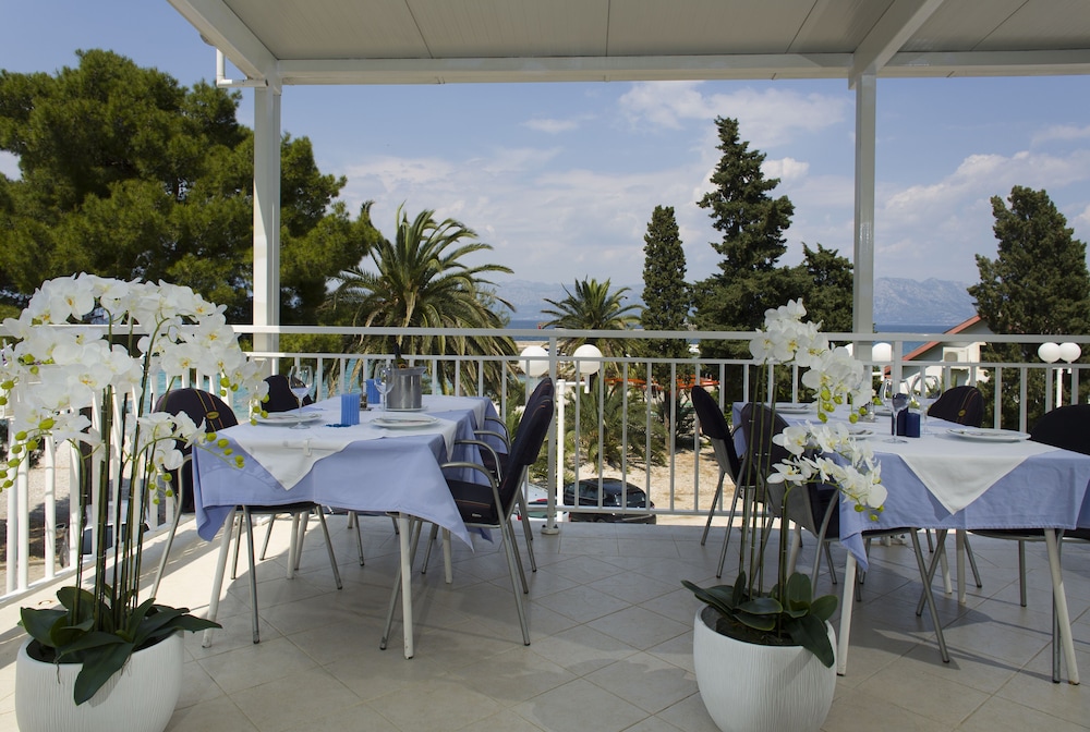 ADRIATIQ HOTEL FARAON 32/50