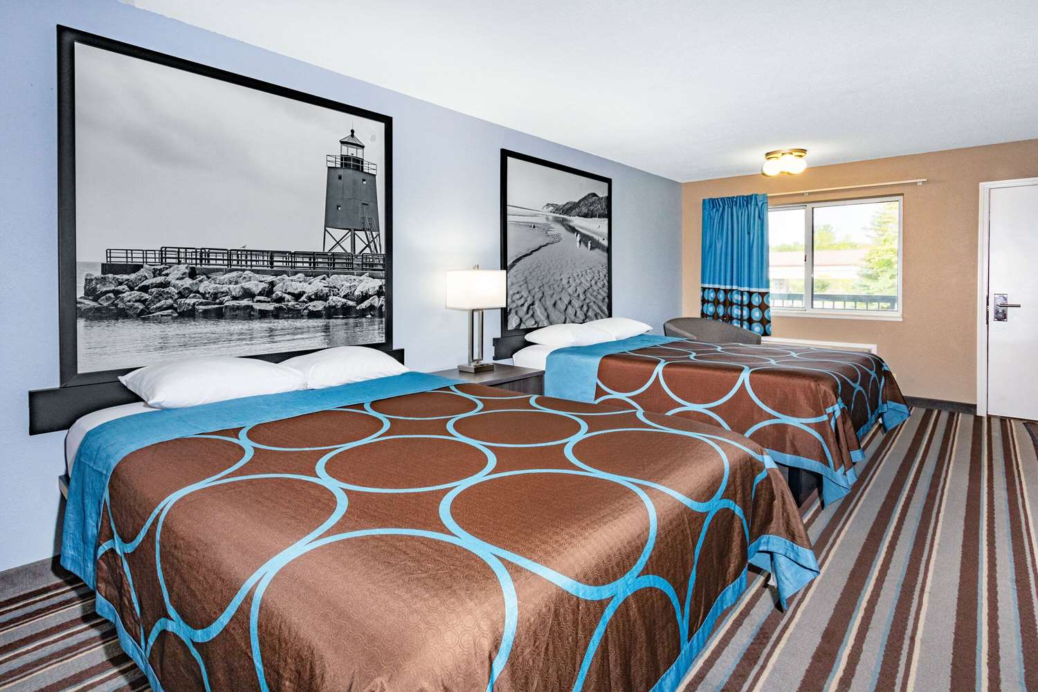 Super 8 by Wyndham Marysville/Port Huron Area 10/33