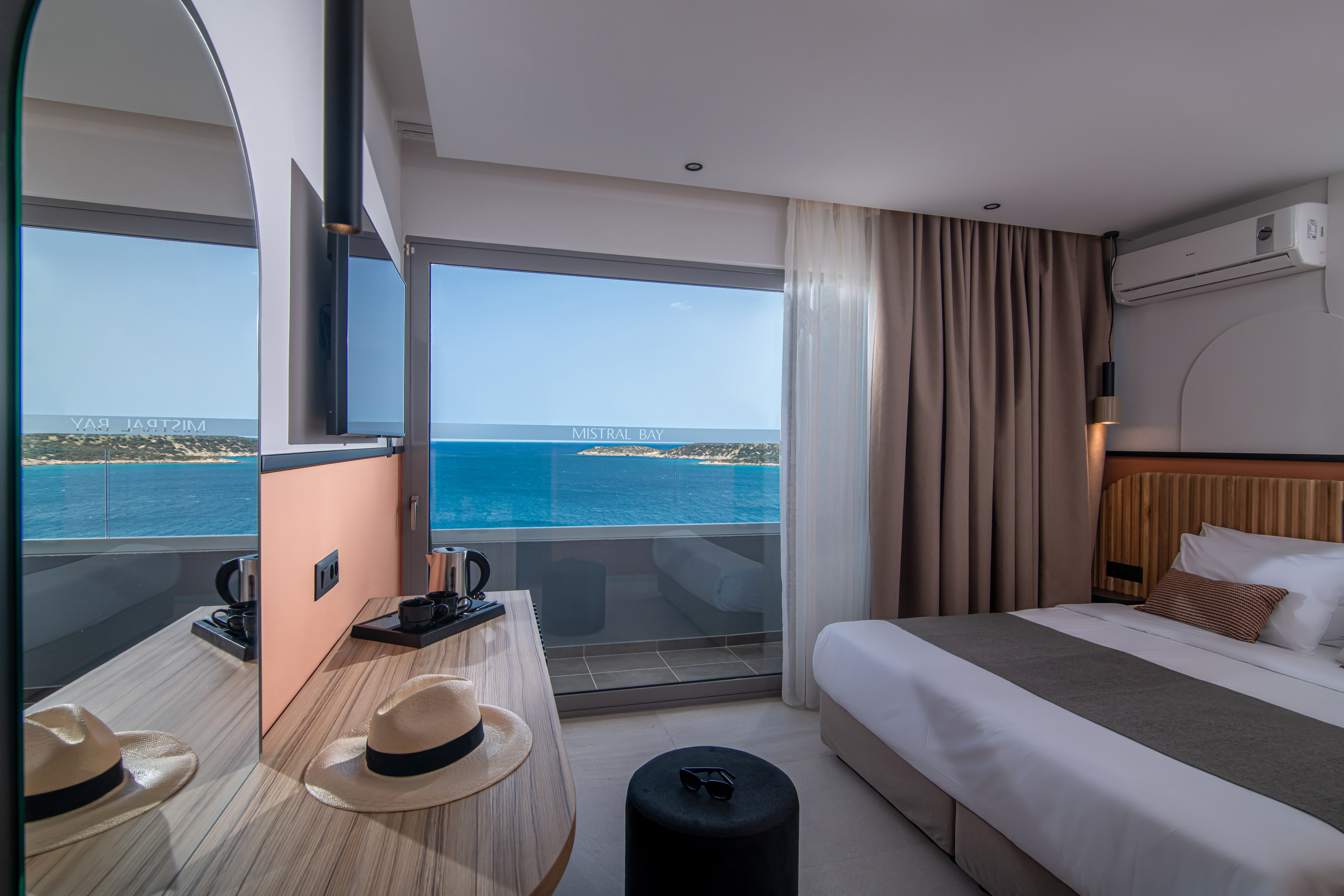 Mistral Bay Hotel 16/50