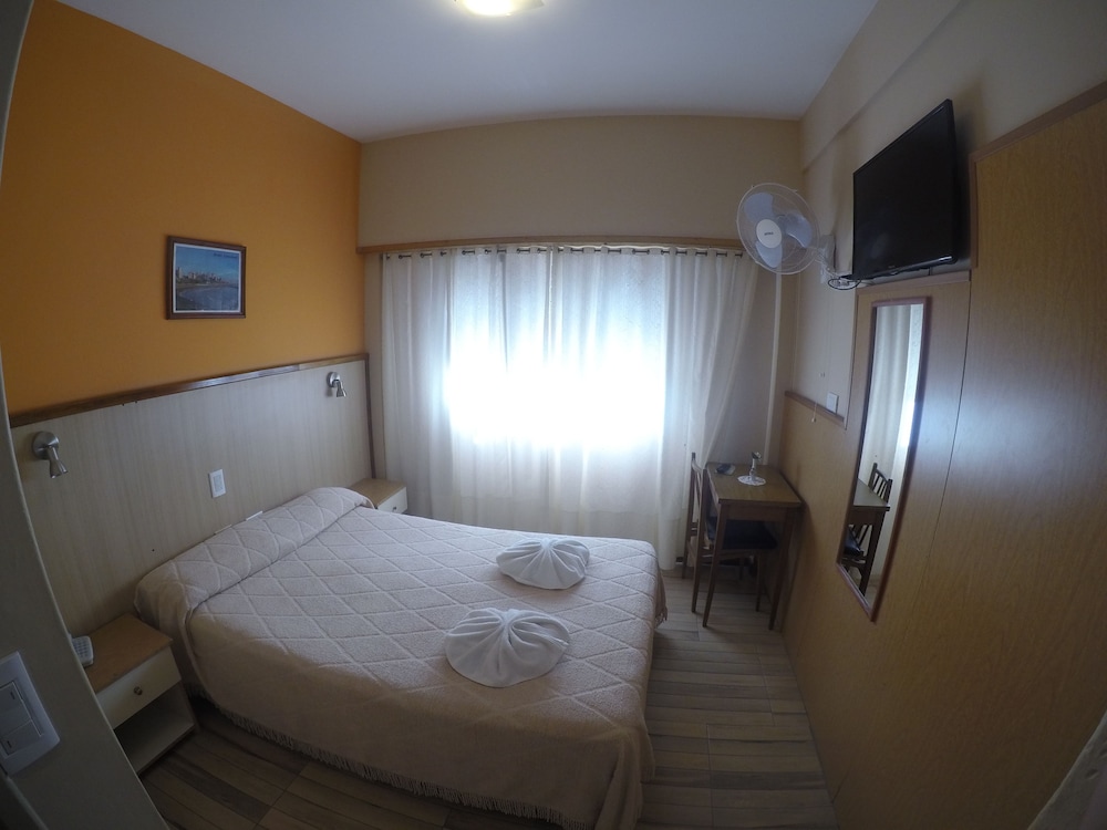 Catedral Hotel 13/47