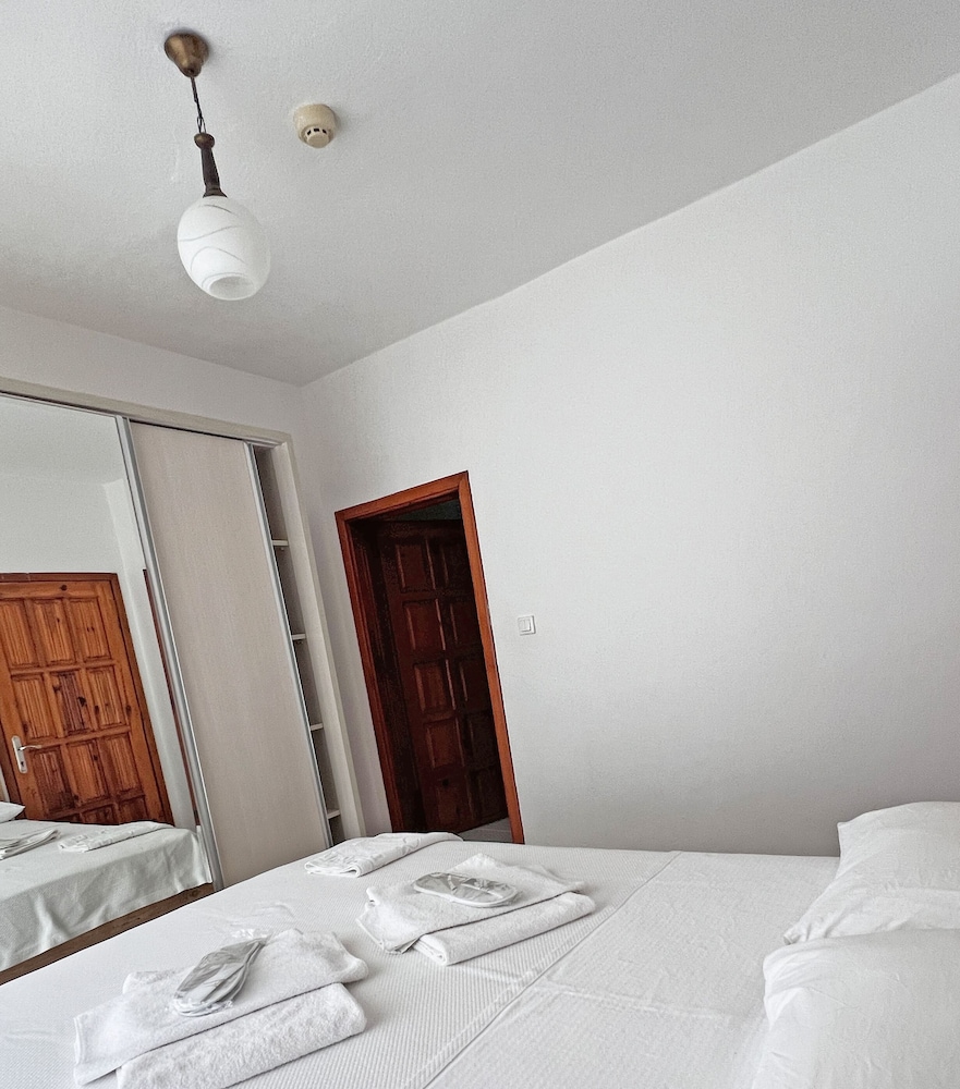 Apollon Hotel 9/37