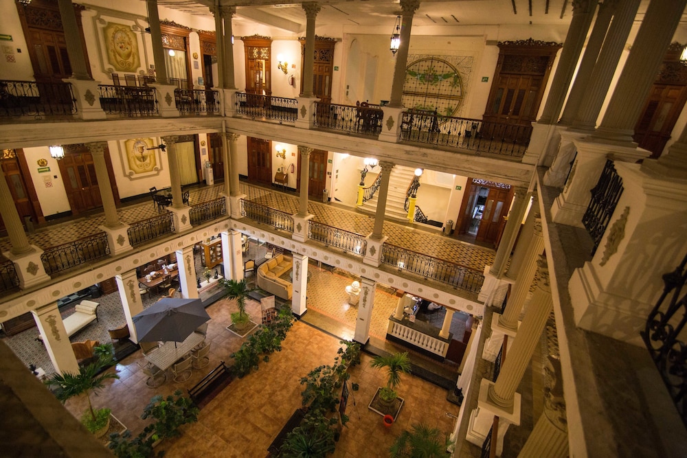 Gran Hotel de Merida 8/68