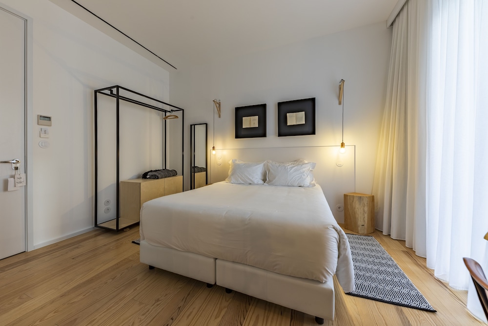SAPIENTIA BOUTIQUE HOTEL 13/73