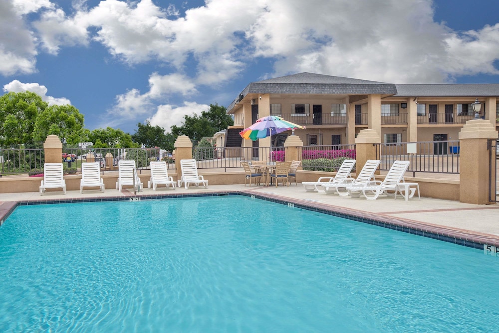 Days Inn by Wyndham Ruston LA 3/20