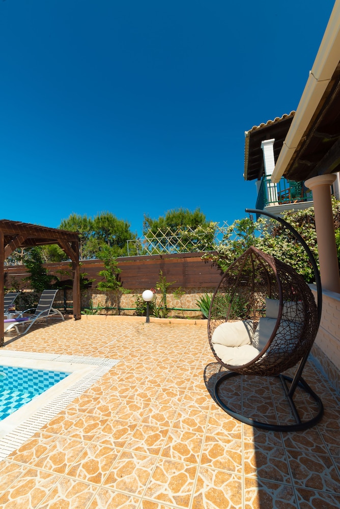 Villa Sofia 34/48